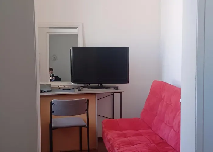 Toimisto-majoitus B 코콜라